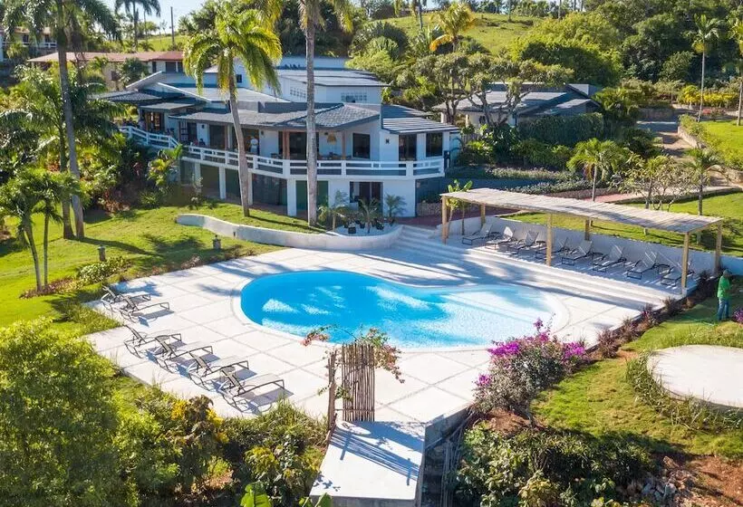 Hotelli Catalina Tropical Lodge