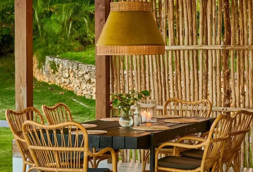 Hotelli Catalina Tropical Lodge