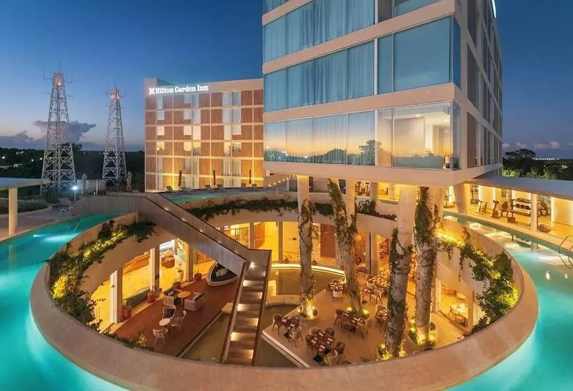 ホテル Hilton Garden Inn Cancun Airport