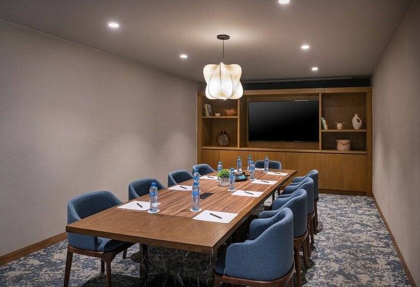 فندق Hilton Garden Inn Cancun Airport