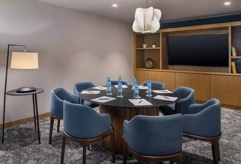 ホテル Hilton Garden Inn Cancun Airport