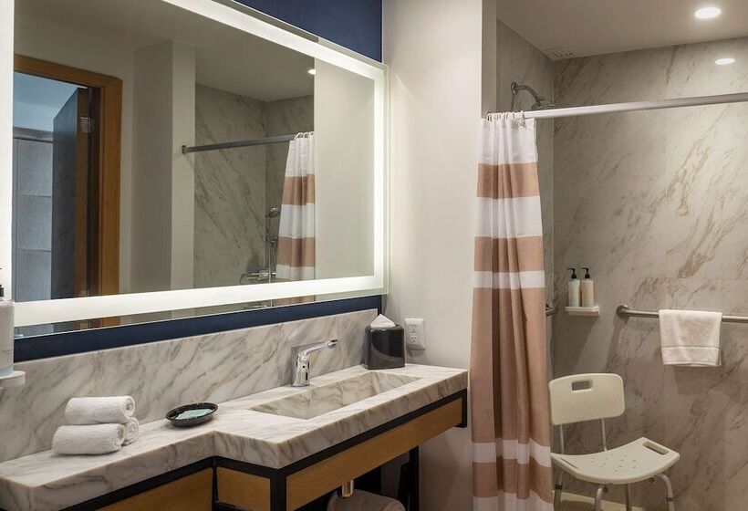 فندق Hilton Garden Inn Cancun Airport