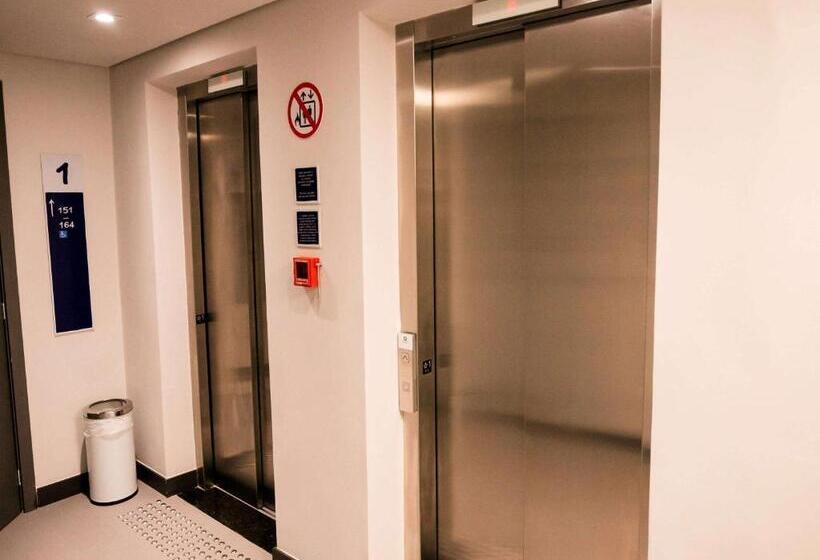 בית מלון כפרי Ibis Budget Capao Bonito