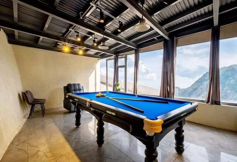 Fabhotel Le Masrana Inn