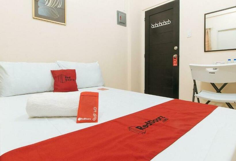 فندق Reddoorz @ Miras Apartelle Angeles Pampanga