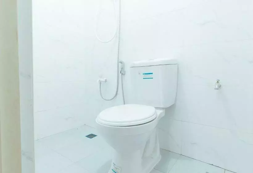هتل Reddoorz @ Miras Apartelle Angeles Pampanga