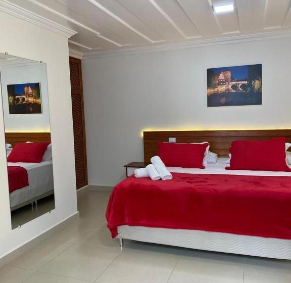 پانسیون Pousada Antígona