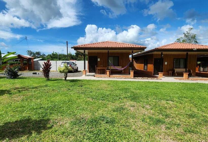 پانسیون Rústicas Dani & Fam