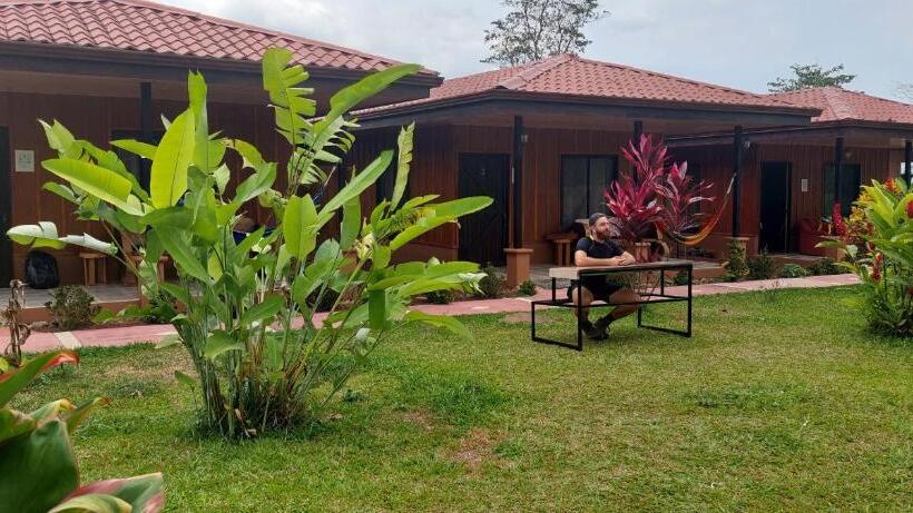 پانسیون Rústicas Dani & Fam