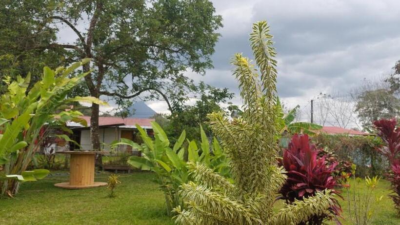 پانسیون Rústicas Dani & Fam