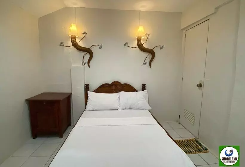 Shoreland Beach Resort By Cocotel