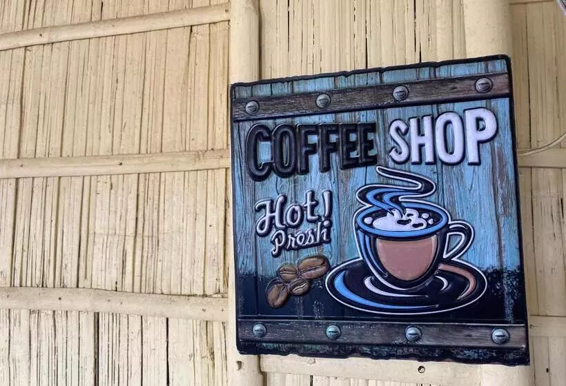 Shoreland Beach Resort By Cocotel