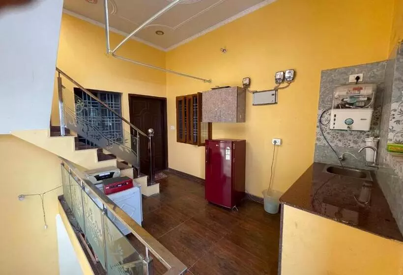 هاستل Stayble Homestay
