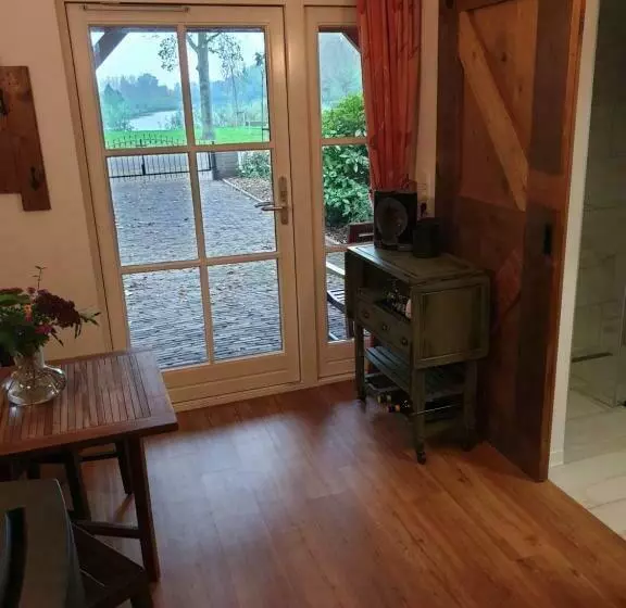 Bed & Breakfast The Walnut Tree