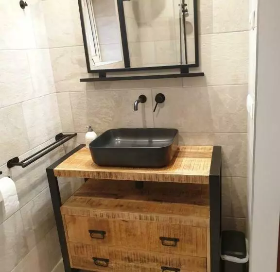 Bed & Breakfast The Walnut Tree