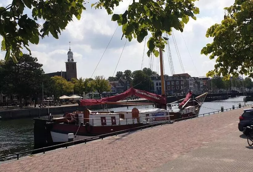 Bed & Breakfast The Walnut Tree