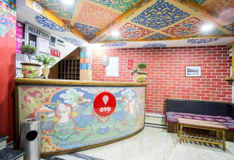 هتل Collection O The Ridge