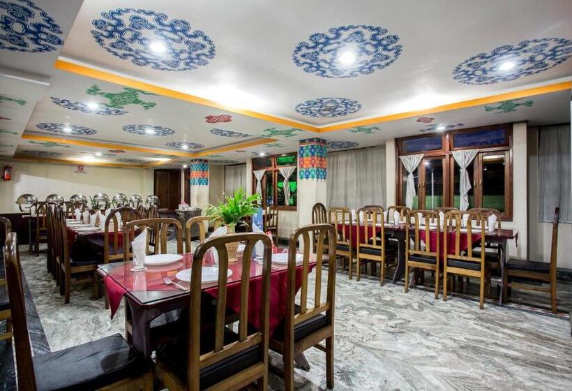 هتل Collection O The Ridge