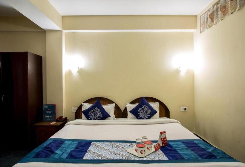 هتل Collection O The Ridge