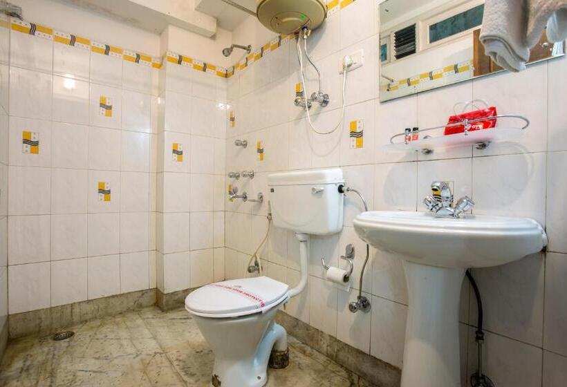 هتل Collection O The Ridge