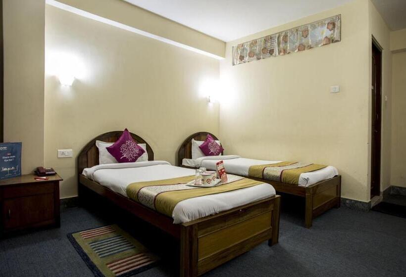 هتل Collection O The Ridge