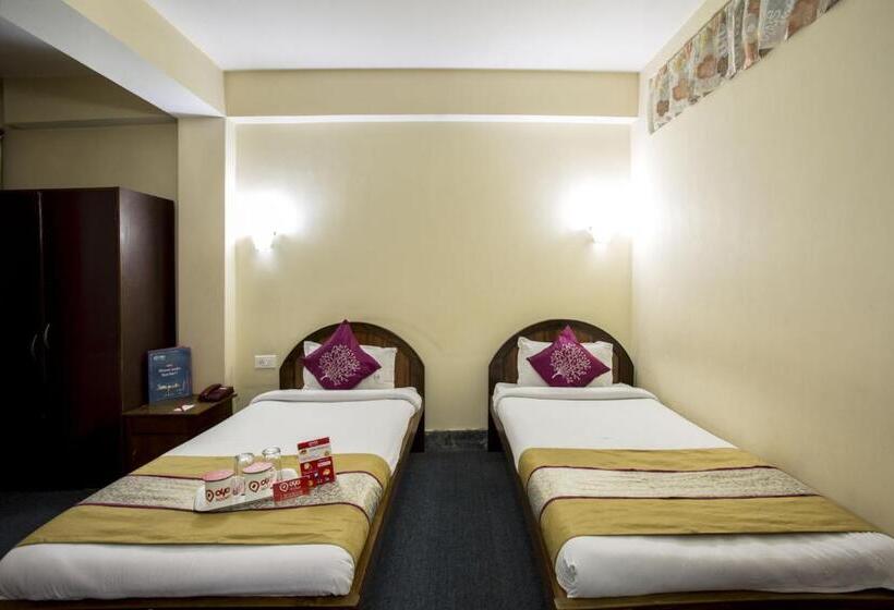 هتل Collection O The Ridge