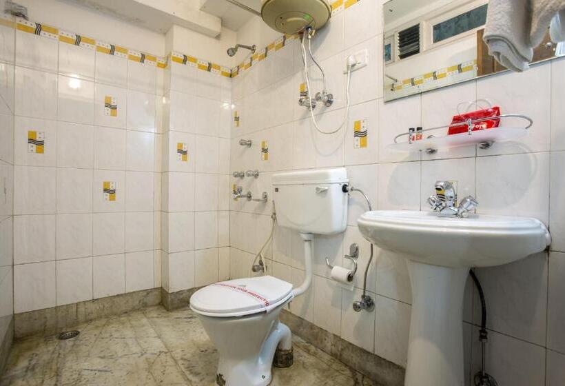 هتل Collection O The Ridge