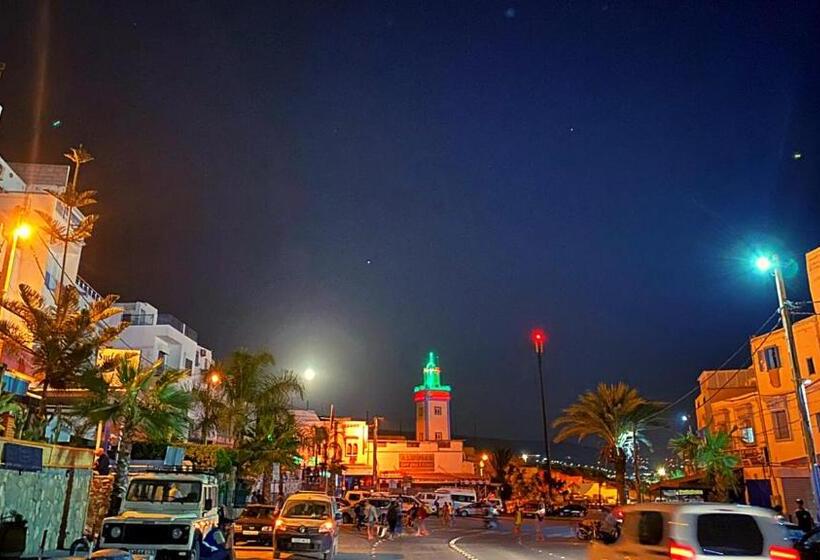 فندق The Horizon