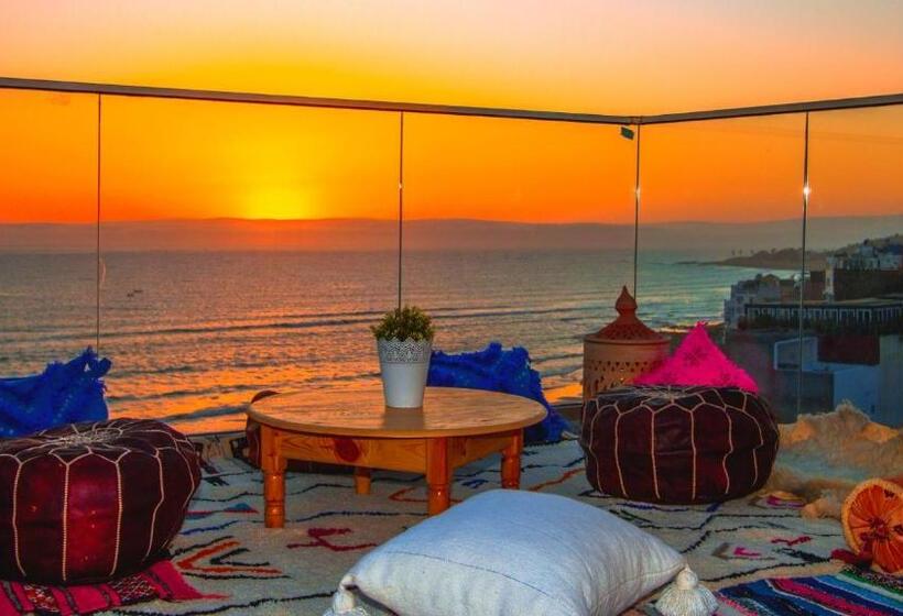 فندق The Horizon