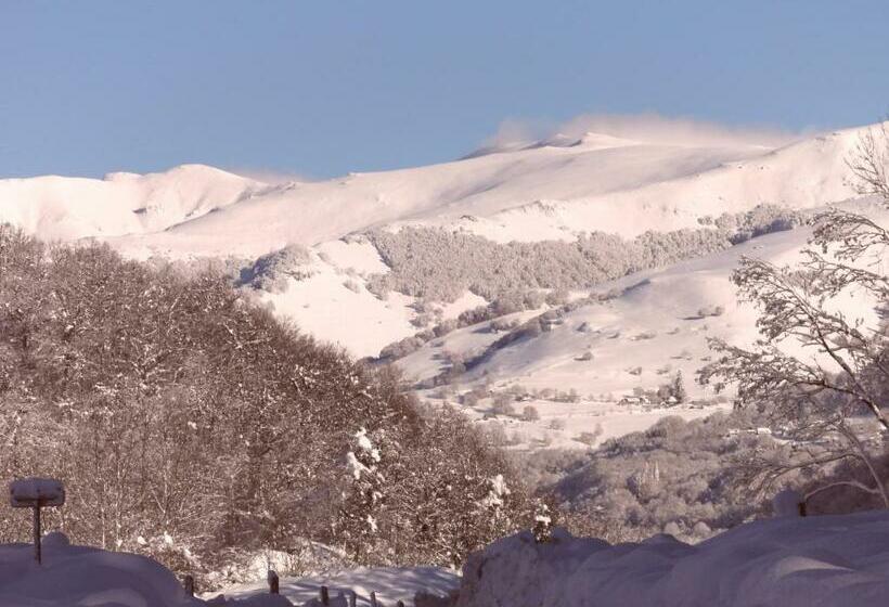 تختخواب و صبحانه La Grange De Lily