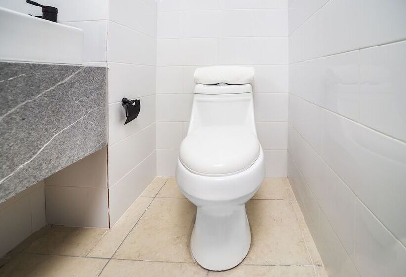 Szálloda Adhoc Cintermex