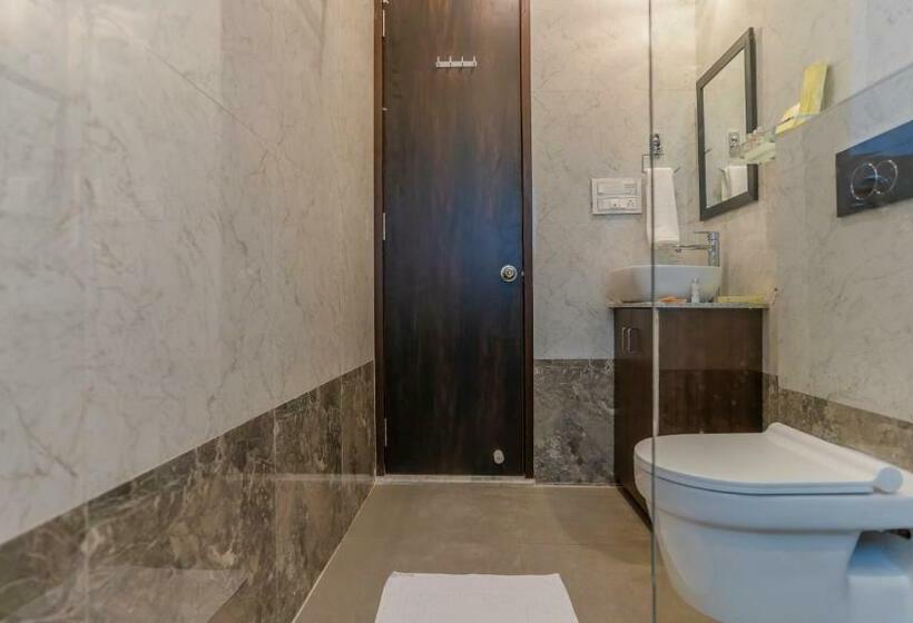 Отель Arista A Luxury Boutique