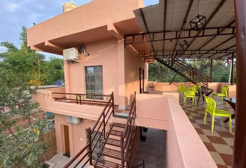 Hotelli Erisha Tadoba