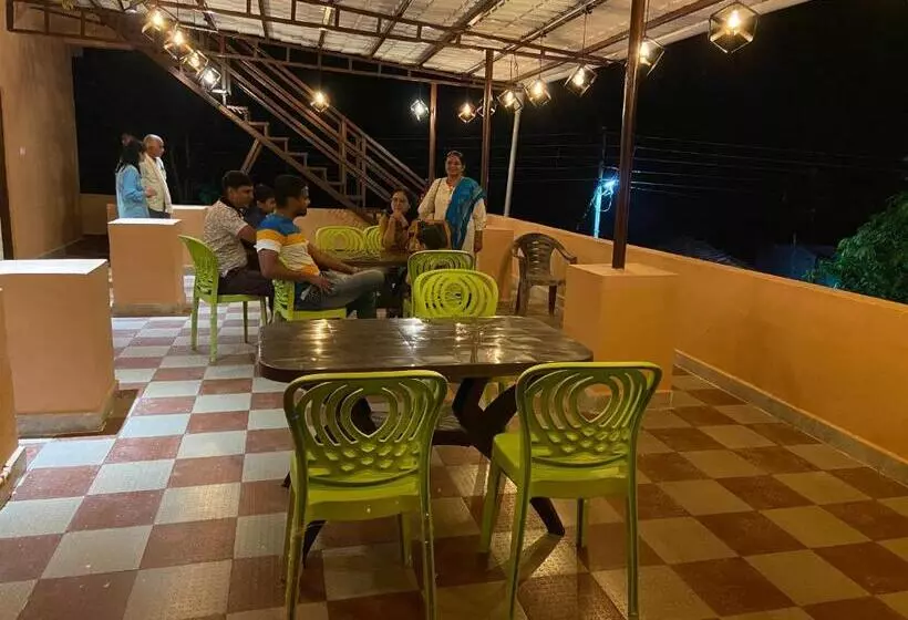 Hotelli Erisha Tadoba