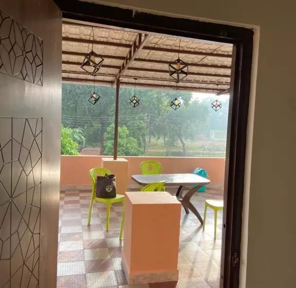 Hotelli Erisha Tadoba