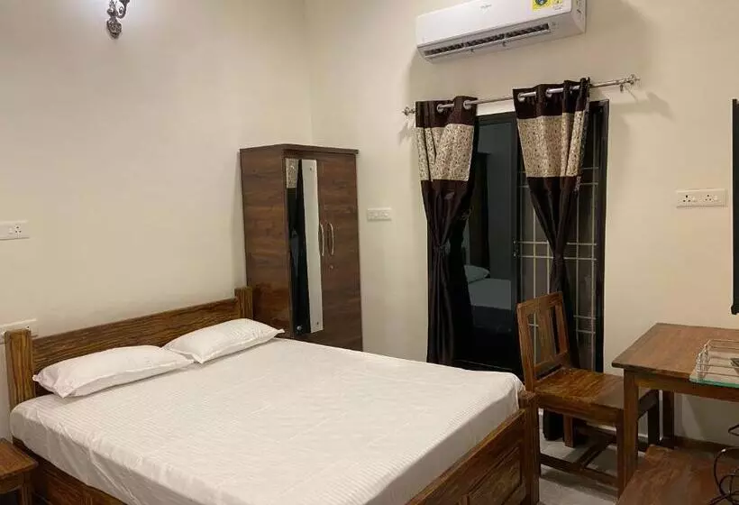 Hotelli Erisha Tadoba