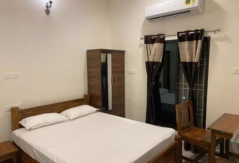 Hotelli Erisha Tadoba