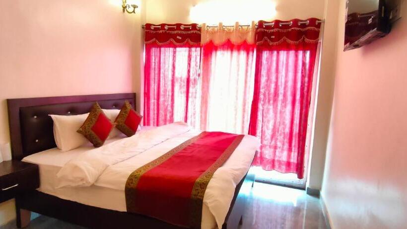 Отель Shanti Inn