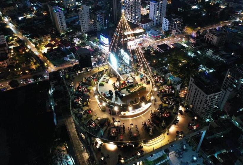 בית מלון כפרי The Penthouse Residence