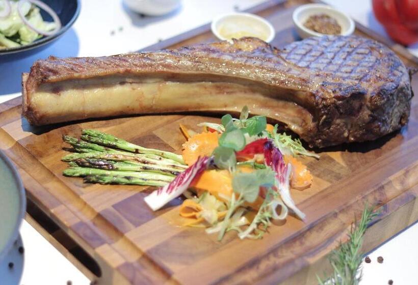 בית מלון כפרי The Penthouse Residence