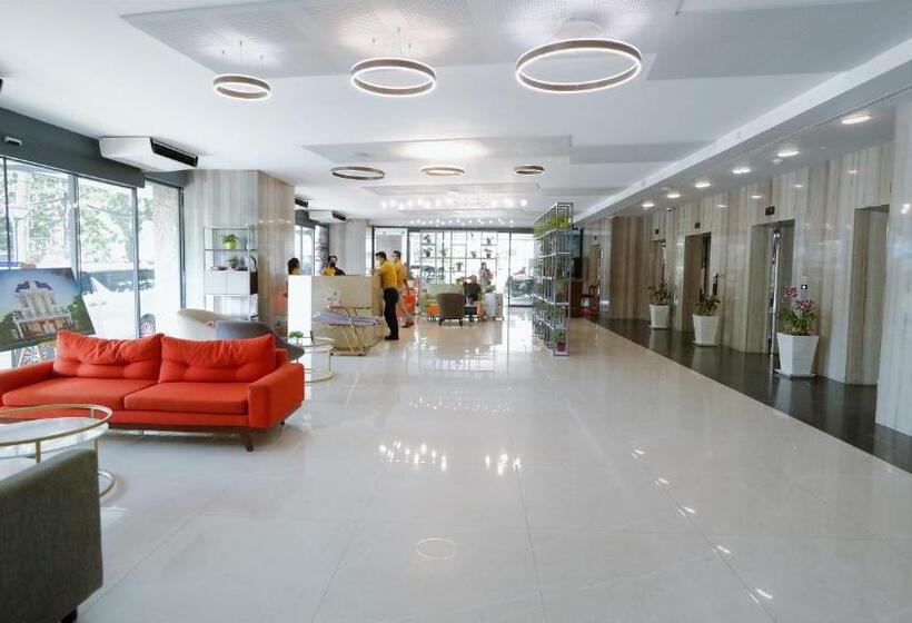 בית מלון כפרי The Penthouse Residence