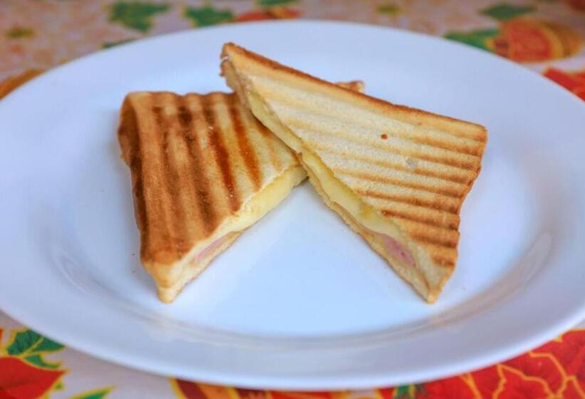 پانسیون Casa De Família Coração Amazônico