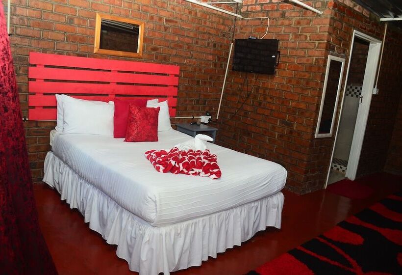 تختخواب و صبحانه Savanna Guest House