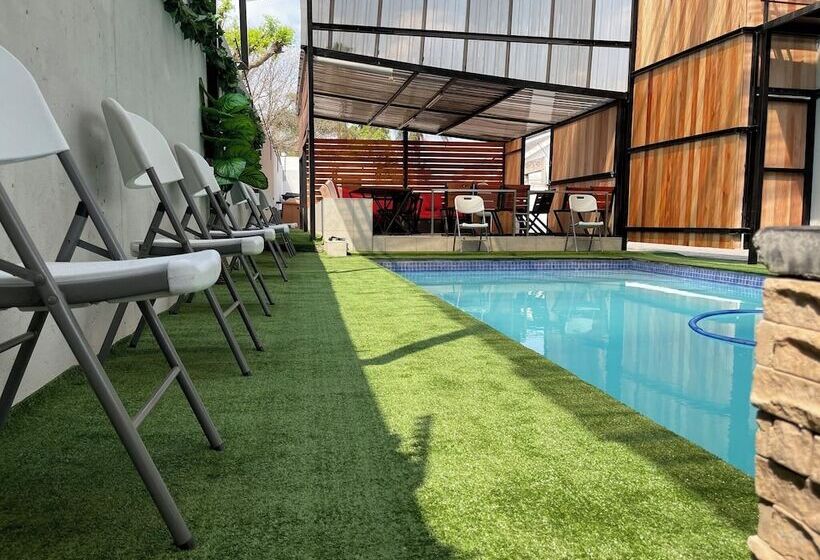 ホテル El Infinito