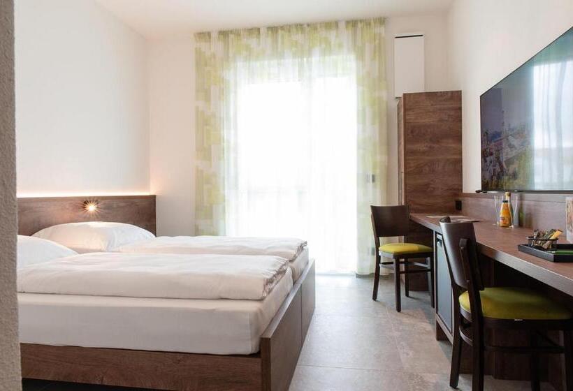 酒店 Grüne Elster