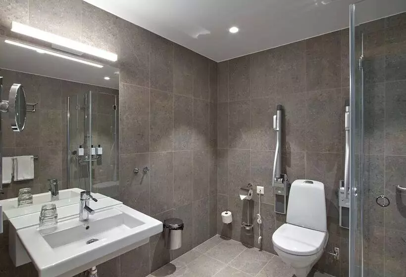 Hotelli Scandic Orebro Central