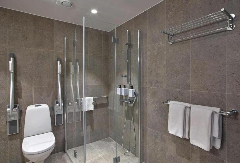 هتل Scandic Orebro Central