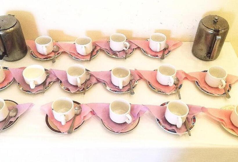 호텔 Shelton Palace