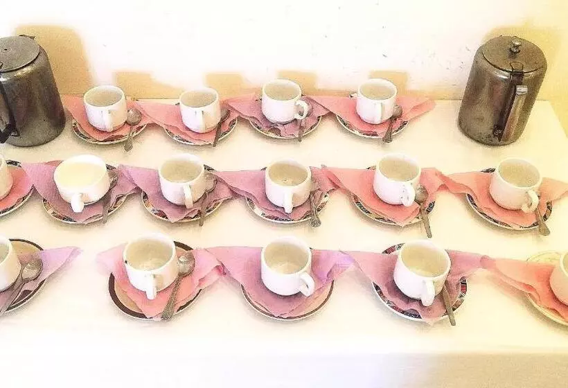 هتل Shelton Palace