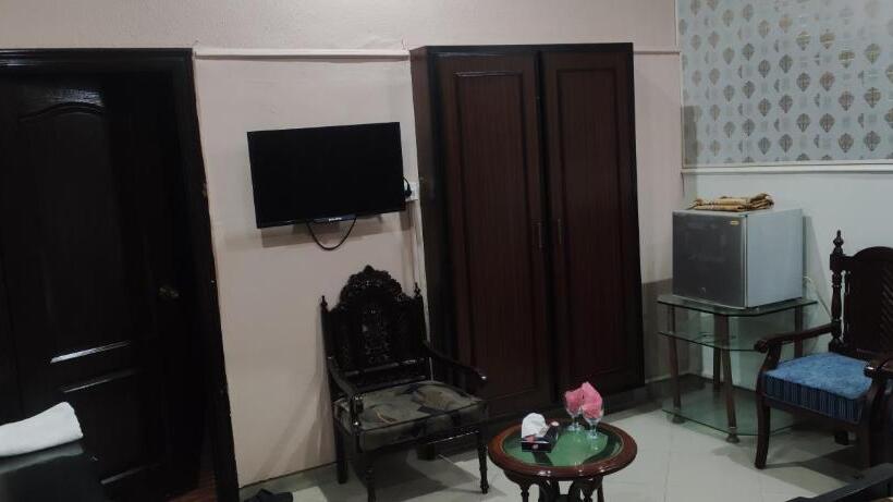 호텔 Shelton Palace